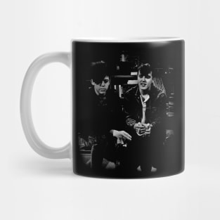 Tears For Fears Forever Pay Tribute to the Iconic 80s Band with a Classic Music-Inspired Tee Mug